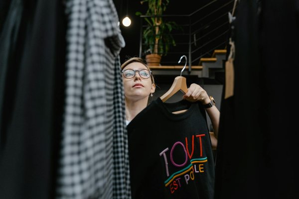 Pantalon en lin pour femme : comment vous mettre en valeur ?